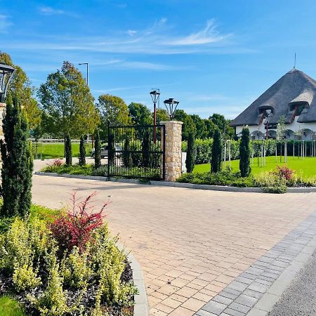 Hotel Öreg Halász Fogadó Tát Exterior foto